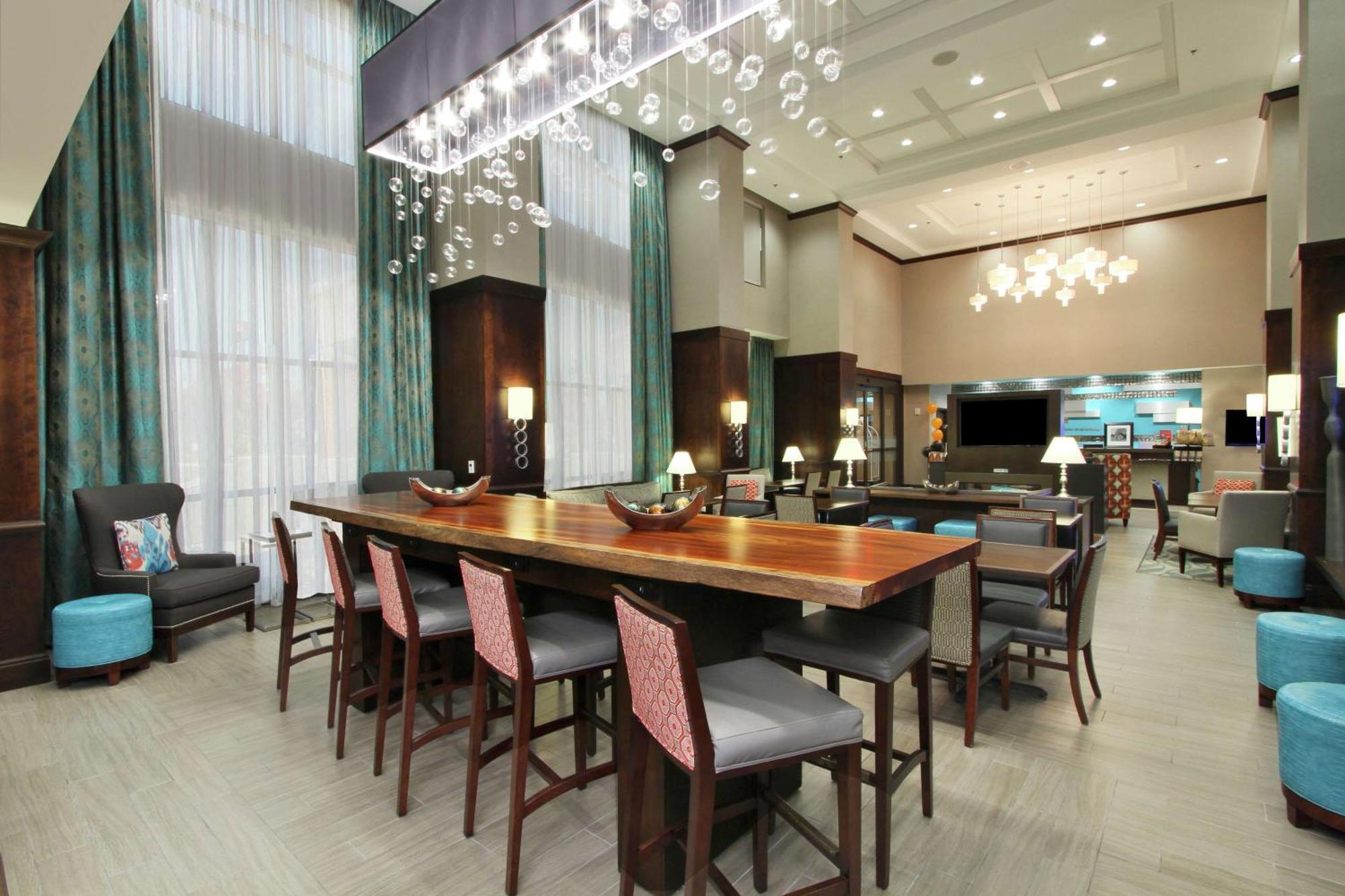 Hampton Inn & Suites Columbus/University Area Dış mekan fotoğraf