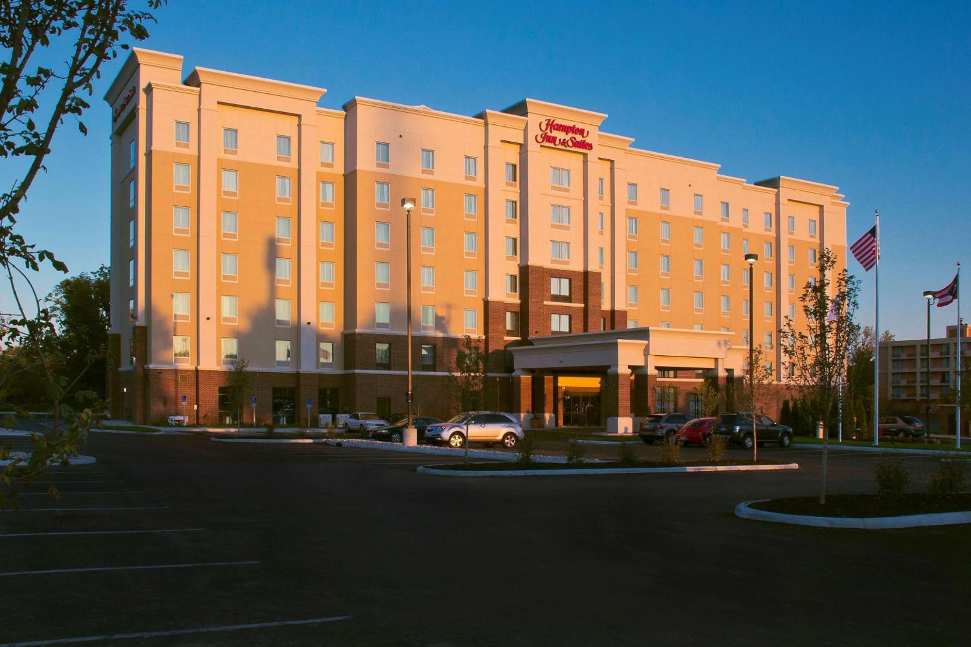 Hampton Inn & Suites Columbus/University Area Dış mekan fotoğraf